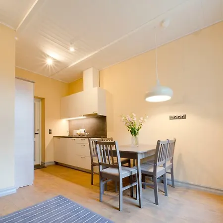 Verona Apartments - Maerjamaa Eksteriør billede