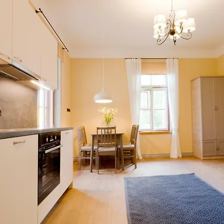Verona Apartments - Maerjamaa Eksteriør billede